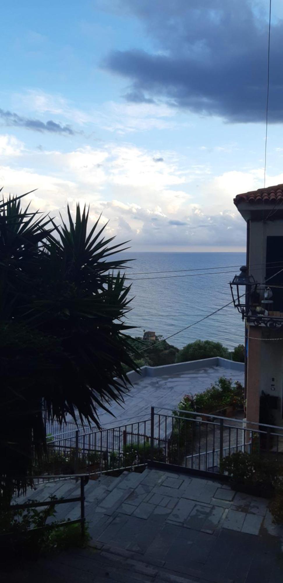 Medioevo Mare Villa Pisciotta Exterior photo