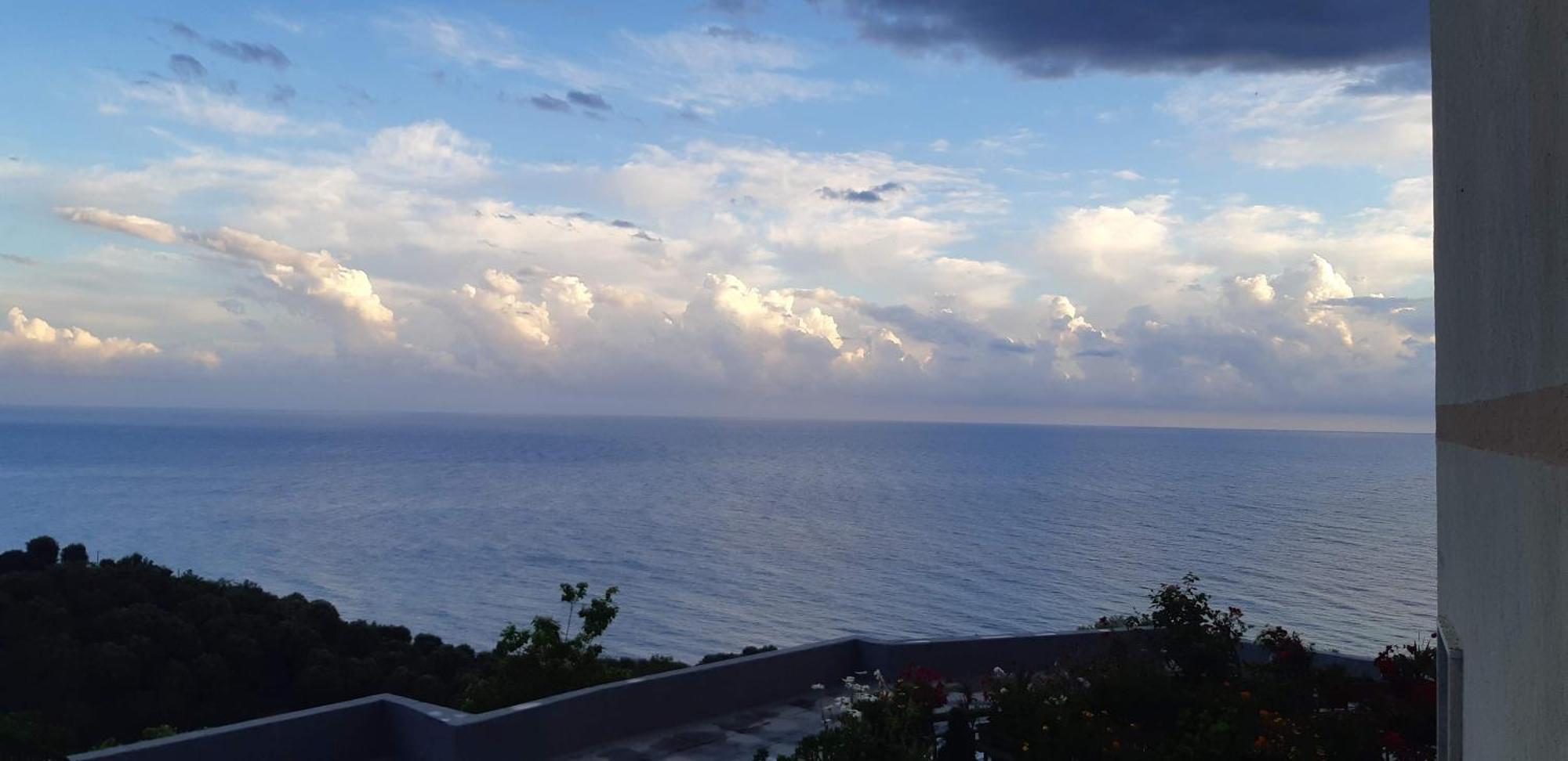 Medioevo Mare Villa Pisciotta Exterior photo